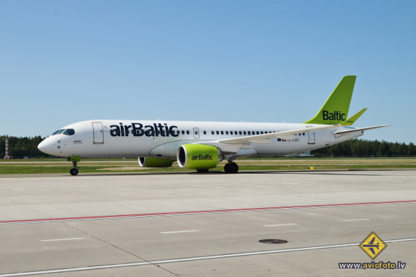 Bombardier CSeries CS300 (BD-500-1A11)